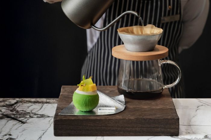 御錫雅饗 × 甜點與咖啡的浪漫對話，高雄日航酒店 The Lobby Lounge 期間限定登場